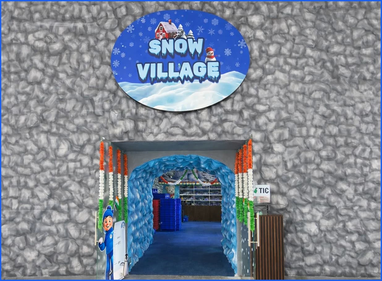 Open 365 Days 11 AM to 10 PM